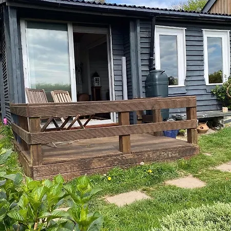 Shepherd's Hut Glamping *